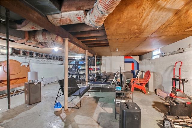 916 23rd Avenue S, Seattle, WA 98144