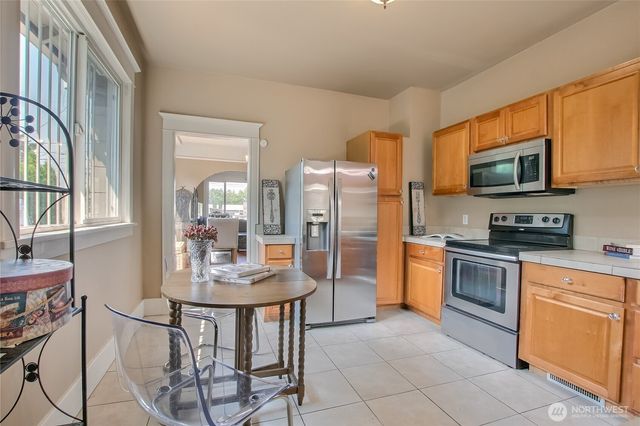 916 23rd Avenue S, Seattle, WA 98144