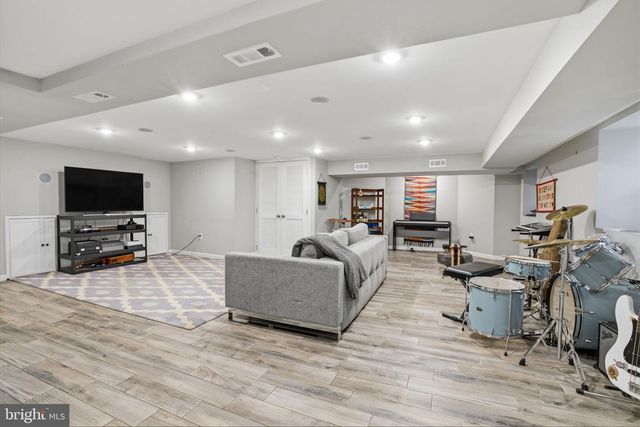 419 CHAPEL RD, Elkins Park, PA 19027
