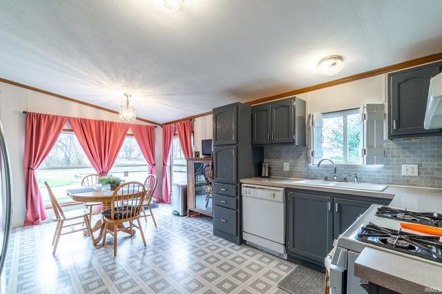 15720 Roth Road, Grabill, IN 46741