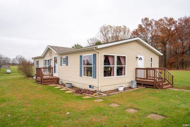 15720 Roth Road, Grabill, IN 46741