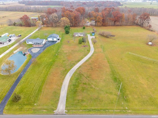 15720 Roth Road, Grabill, IN 46741