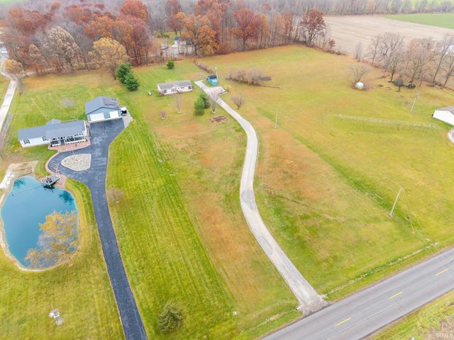 15720 Roth Road, Grabill, IN 46741