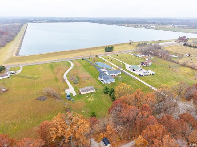 15720 Roth Road, Grabill, IN 46741