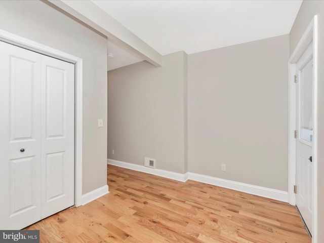 1821 N BOND ST, Baltimore, MD 21213