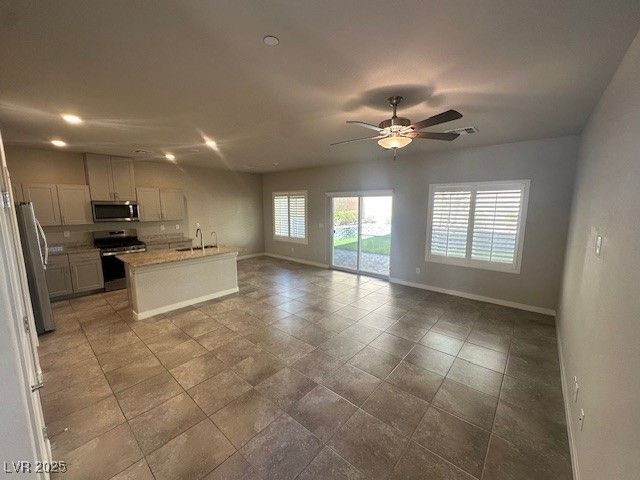 10962 Bristol Park Avenue, Las Vegas, NV 89166