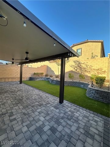 10962 Bristol Park Avenue, Las Vegas, NV 89166