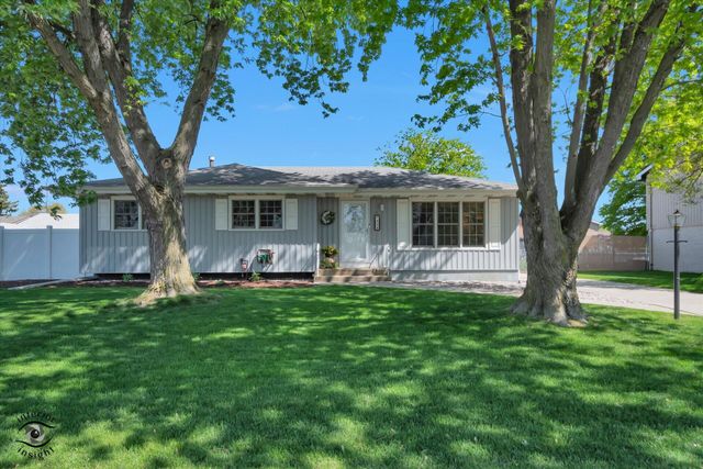 934 Windsor Lane, Dyer, IN 46311