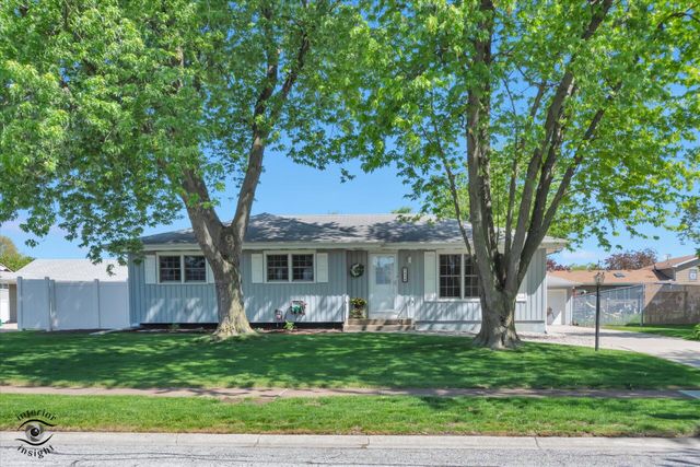 934 Windsor Lane, Dyer, IN 46311