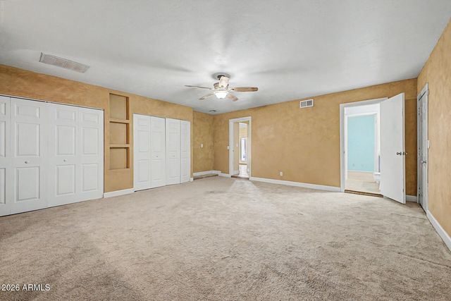 8659 W EARLL Drive W, Phoenix, AZ 85037