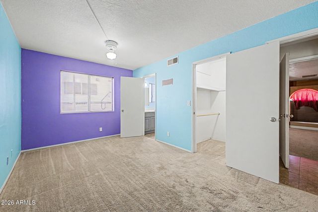 8659 W EARLL Drive W, Phoenix, AZ 85037