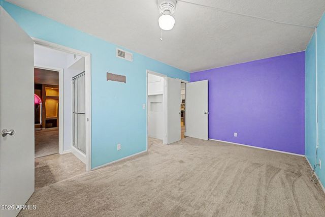 8659 W EARLL Drive W, Phoenix, AZ 85037