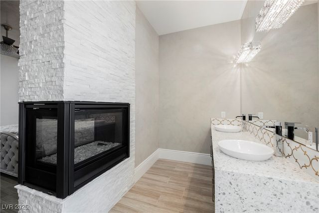 1721 South Tioga Way, Las Vegas, NV 89117