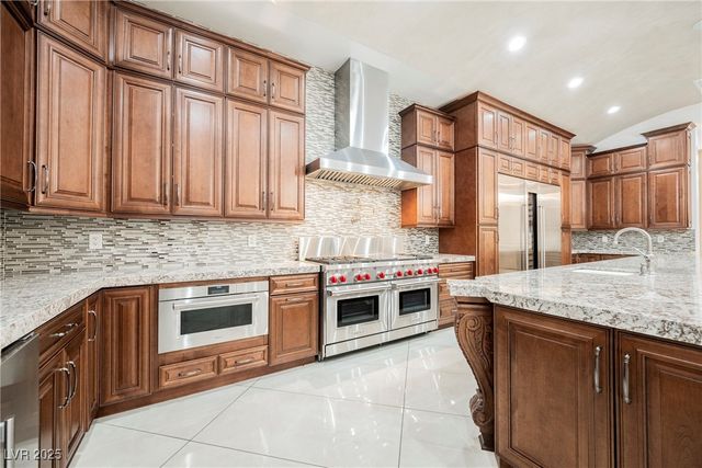 1721 South Tioga Way, Las Vegas, NV 89117