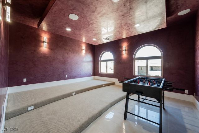 1721 South Tioga Way, Las Vegas, NV 89117