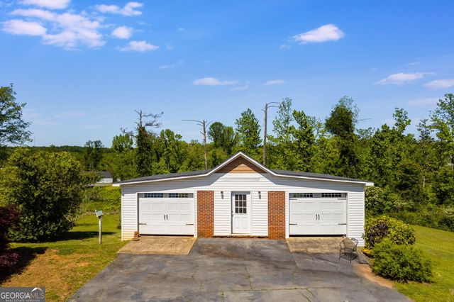 325 Newnan Street, Franklin, GA 30217