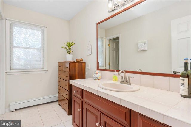 605 VISTA CT, Waynesboro, PA 17268