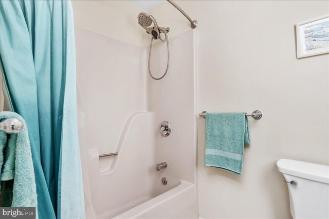 605 VISTA CT, Waynesboro, PA 17268