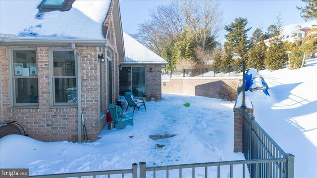 605 VISTA CT, Waynesboro, PA 17268