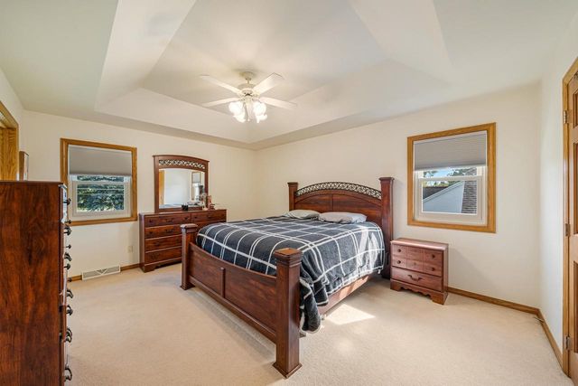 5332 W PLEASANT WAY, Appleton, WI 54913