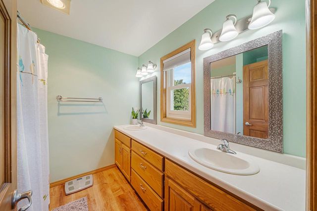 5332 W PLEASANT WAY, Appleton, WI 54913