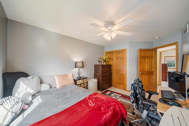 5332 W PLEASANT WAY, Appleton, WI 54913