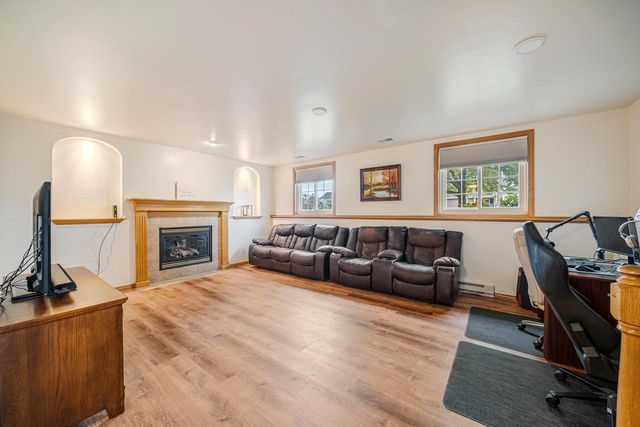 5332 W PLEASANT WAY, Appleton, WI 54913