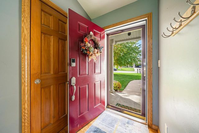5332 W PLEASANT WAY, Appleton, WI 54913
