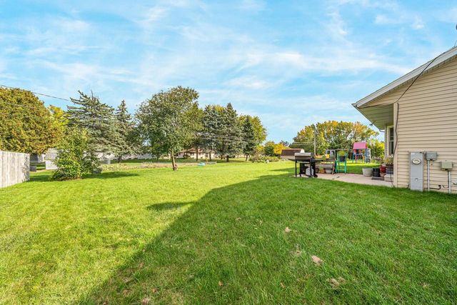 5332 W PLEASANT WAY, Appleton, WI 54913