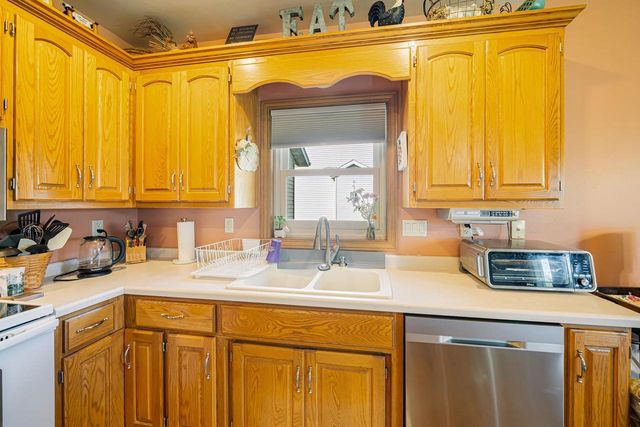5332 W PLEASANT WAY, Appleton, WI 54913