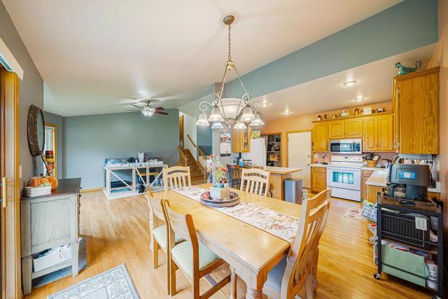 5332 W PLEASANT WAY, Appleton, WI 54913