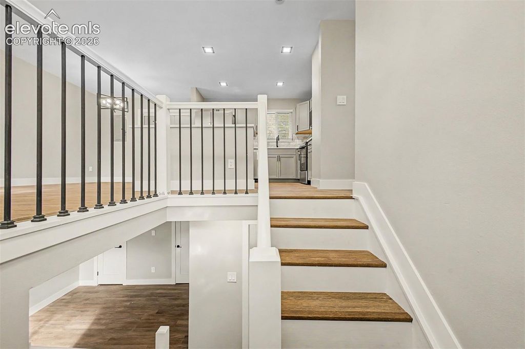 1297 Hathaway Drive, Colorado Springs, CO 80915 — photo 2
