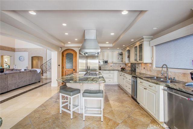 3311 Bounty Circle, Huntington Beach, CA 92649