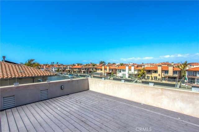 3311 Bounty Circle, Huntington Beach, CA 92649