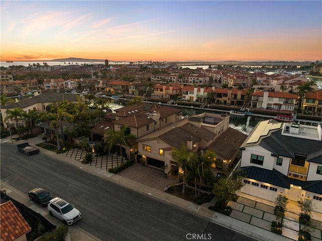 3311 Bounty Circle, Huntington Beach, CA 92649