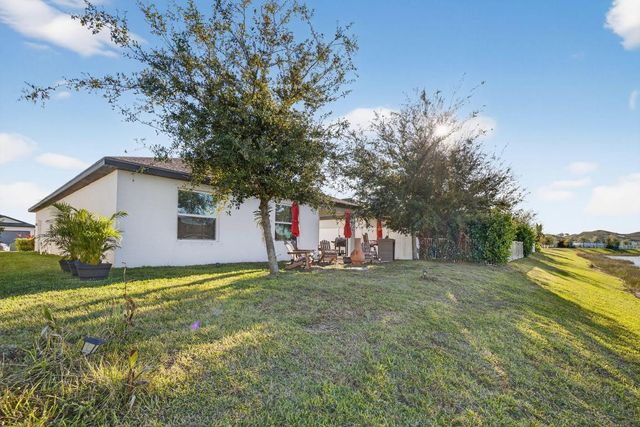 5221 Armina Place, Fort Pierce, FL 34951