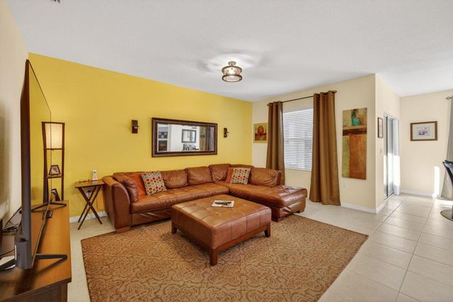 5221 Armina Place, Fort Pierce, FL 34951