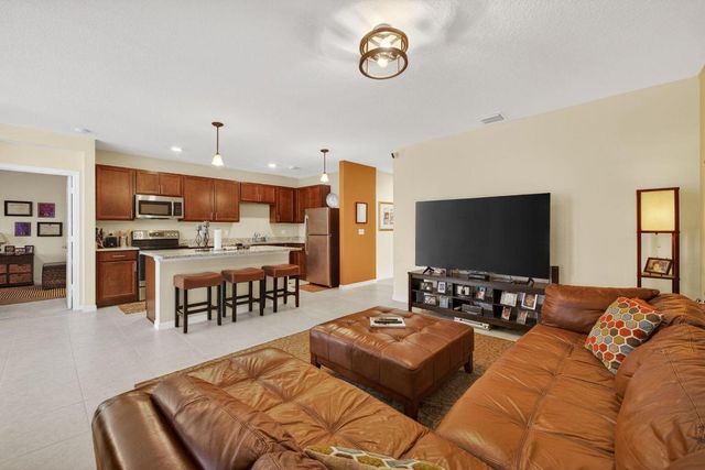 5221 Armina Place, Fort Pierce, FL 34951