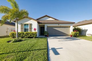 5221 Armina Place, Fort Pierce, FL 34951