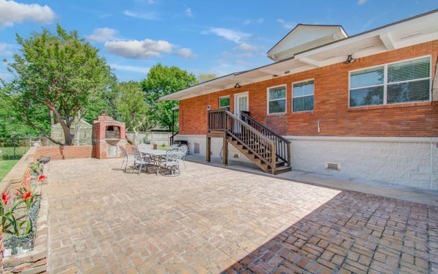 15708 Acapulco Drive, Jersey Village, TX 77040