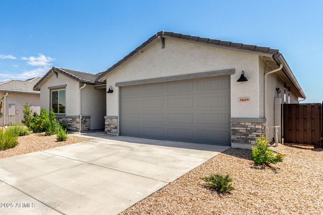 31619 N SHADY PASTURE Lane, San Tan Valley, AZ 85143