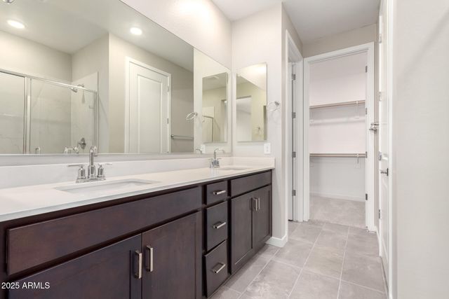 31619 N SHADY PASTURE Lane, San Tan Valley, AZ 85143