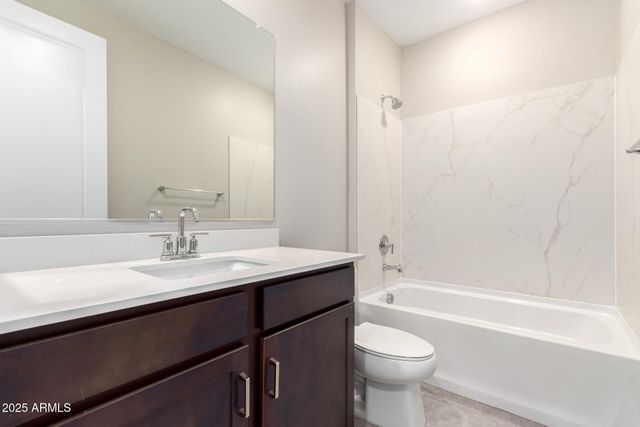 31619 N SHADY PASTURE Lane, San Tan Valley, AZ 85143