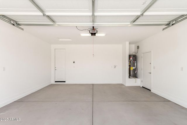 31619 N SHADY PASTURE Lane, San Tan Valley, AZ 85143