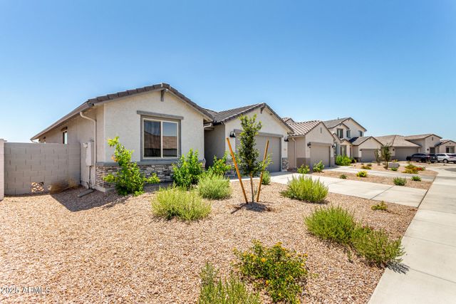 31619 N SHADY PASTURE Lane, San Tan Valley, AZ 85143