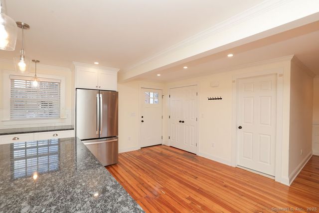 792 Farmington Avenue APT 106, Farmington, CT 06032