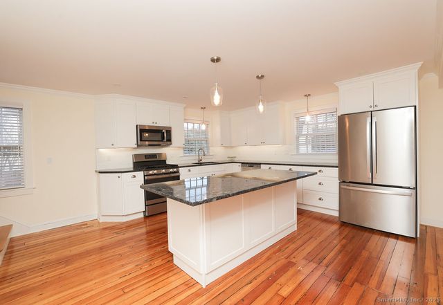 792 Farmington Avenue APT 106, Farmington, CT 06032