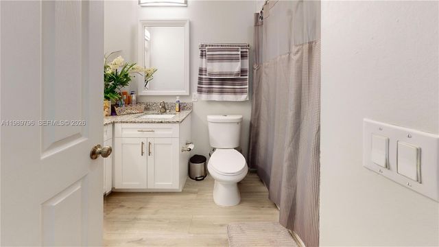 809 NW 170th Ter 26, Pembroke Pines, FL 33028