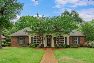 207 Hillside Street, Ridgeland, MS 39157