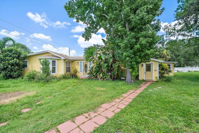 6709 PROCTOR ROAD, Sarasota, FL 34241